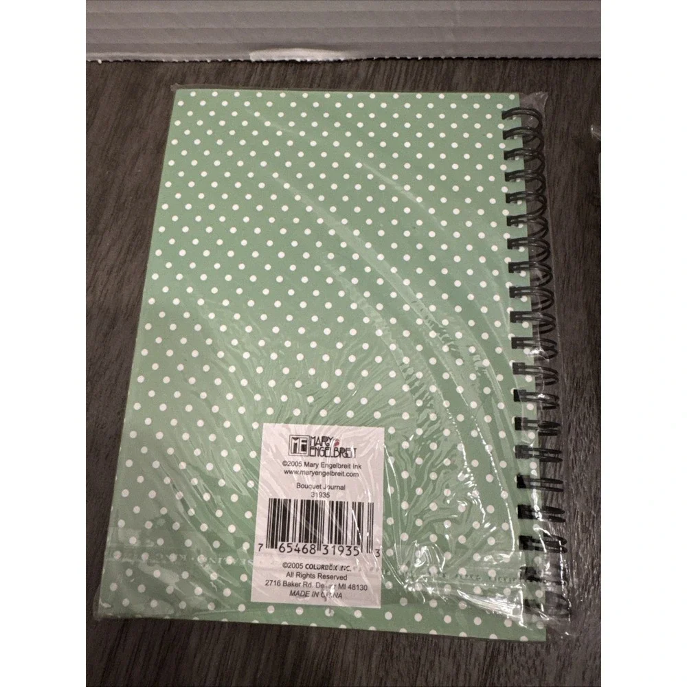 Lot of Mary Engelbreit NEW , 2 Journals, Ribbon Notes, Remembrance Small Book